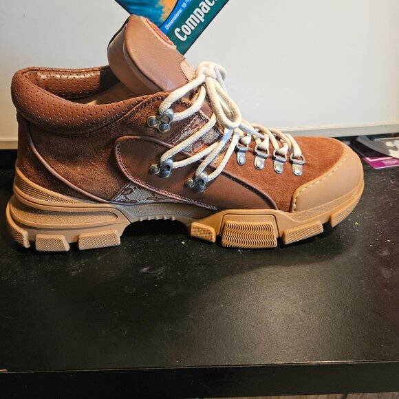 Designer boots - Picture 4 of 4